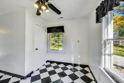 1875 Webster Ln, Des Plaines, IL 60018 photo 29