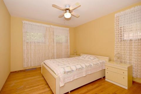 7145 W Wright Ter, Niles, IL 60714 photo 22