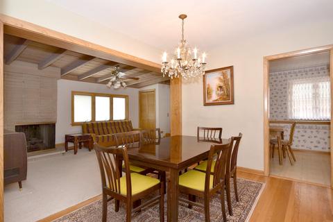 7145 W Wright Ter, Niles, IL 60714 photo 8