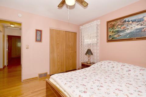 7145 W Wright Ter, Niles, IL 60714 photo 21