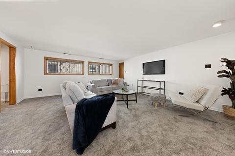 7602 S Octavia Ave, Bridgeview, IL 60455 photo 14