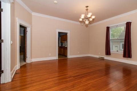 105 W 4th St, Gridley, IL 61744 photo 10