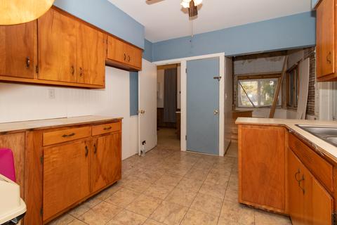 105 W 4th St, Gridley, IL 61744 photo 19