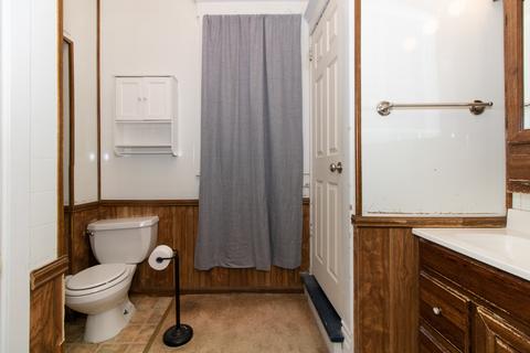 105 W 4th St, Gridley, IL 61744 photo 16
