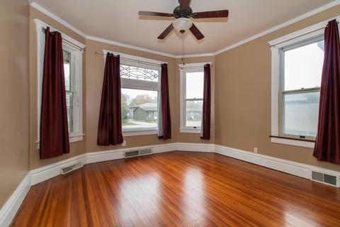 105 W 4th St, Gridley, IL 61744 photo 7