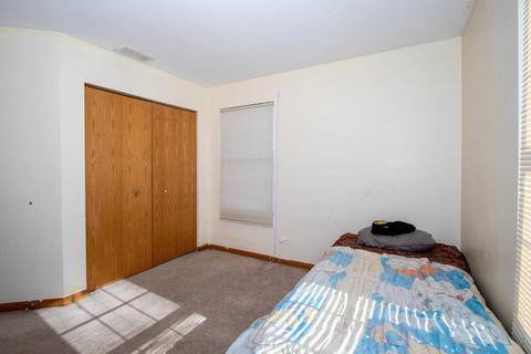 175 Springbrook Trl, Oswego, IL 60543 photo 19