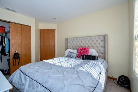 175 Springbrook Trl, Oswego, IL 60543 photo 17