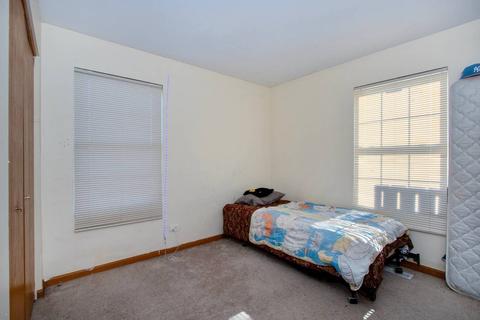 175 Springbrook Trl, Oswego, IL 60543 photo 18