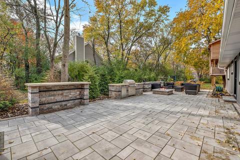 2 S329 Madison St, Wheaton, IL 60189 photo 18