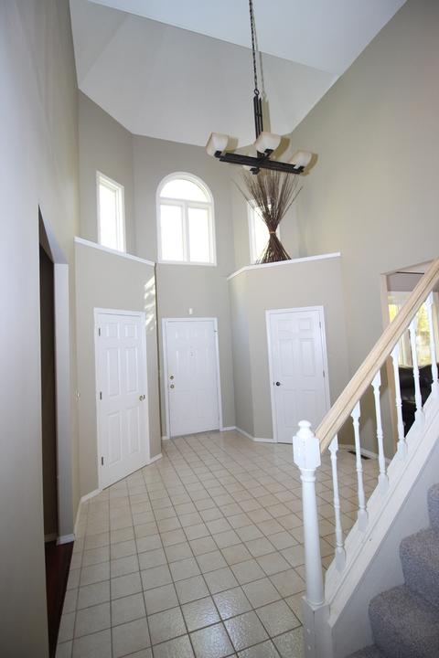 13 Bent Tree Ln, Towanda, IL 61776 photo 9