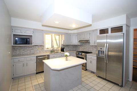 13 Bent Tree Ln, Towanda, IL 61776 photo 14