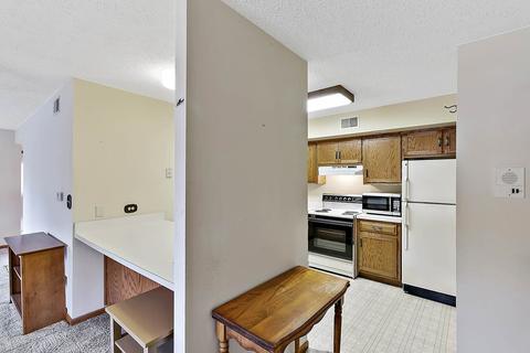 937 E Division St #2D, Lockport, IL 60441 photo 7