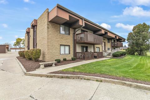 937 E Division St #2D, Lockport, IL 60441 photo 1