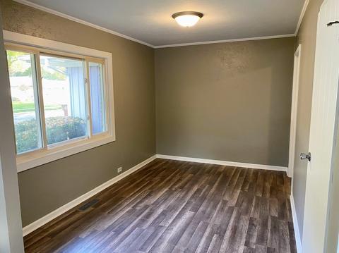 27 E Rocket Cir, Park Forest, IL 60466 photo 5