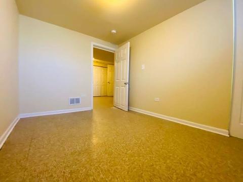 17543 Roy St, Lansing, IL 60438 photo 7