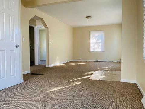 17543 Roy St, Lansing, IL 60438 photo 3