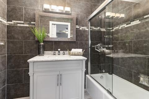 15304 Pine Dr, Oak Forest, IL 60452 photo 13