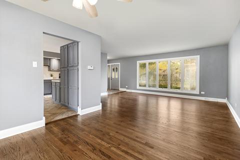 15304 Pine Dr, Oak Forest, IL 60452 photo 8