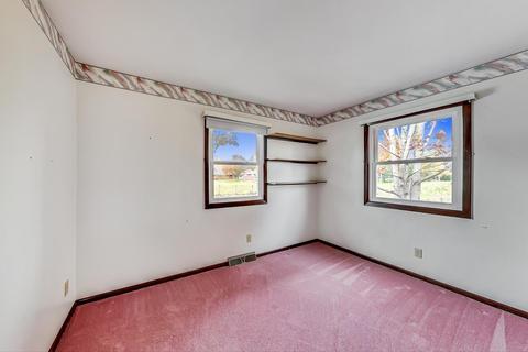 221 E 2nd St, Genoa, IL 60135 photo 13