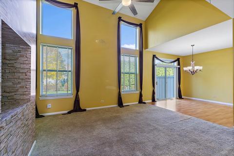 2120 Glacier Ct, Algonquin, IL 60102 photo 3