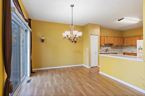 2120 Glacier Ct, Algonquin, IL 60102 photo 6
