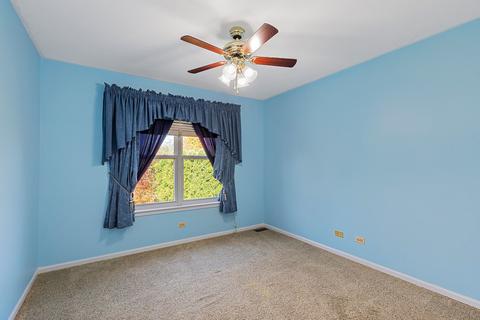 2120 Glacier Ct, Algonquin, IL 60102 photo 13