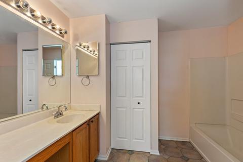 2120 Glacier Ct, Algonquin, IL 60102 photo 19