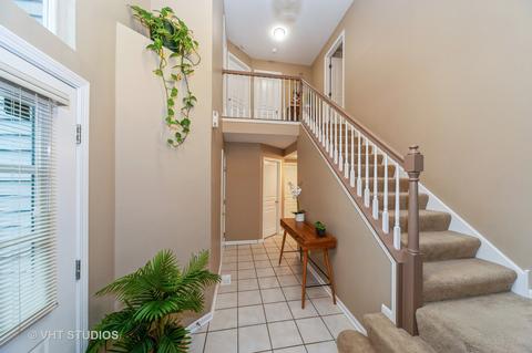407 Smoketree Ln, Bartlett, IL 60103 photo 3