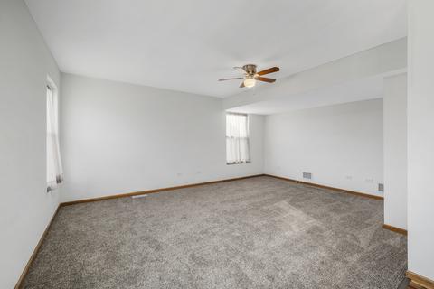 1410 Green Trails Dr, Plainfield, IL 60586 photo 17