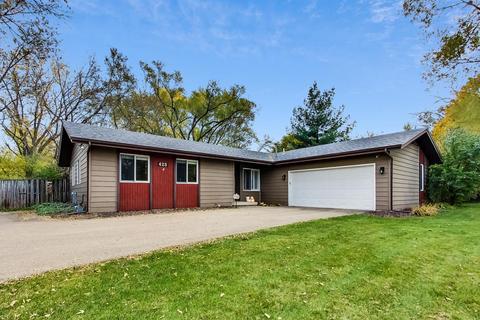 425 E Side Dr, Geneva, IL 60134 photo 1