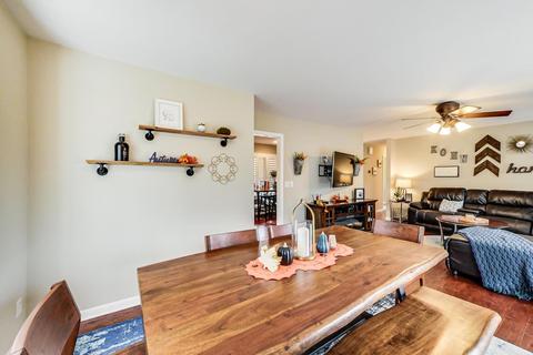 425 E Side Dr, Geneva, IL 60134 photo 10