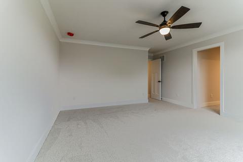 2104 Max Run Dr, Champaign, IL 61822 photo 34