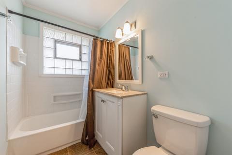2511 Fulle St, Rolling Meadows, IL 60008 photo 8