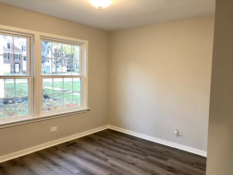 56 Hickory Ln, Cary, IL 60013 photo 5