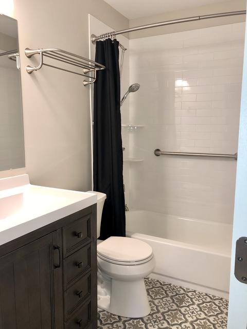 56 Hickory Ln, Cary, IL 60013 photo 7