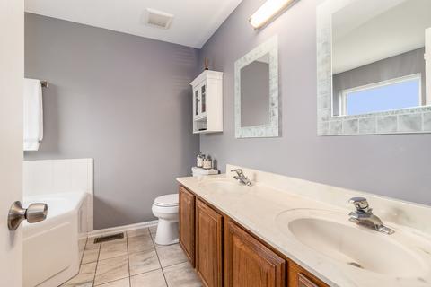 5210 Brookshire Estates Dr, Plainfield, IL 60586 photo 19
