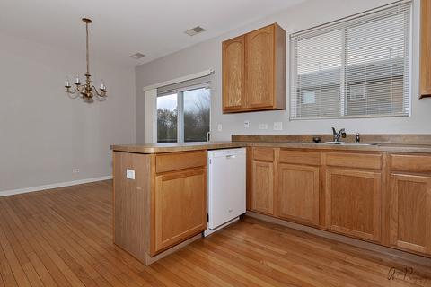 31762 N Pineview Blvd, Lakemoor, IL 60051 photo 8
