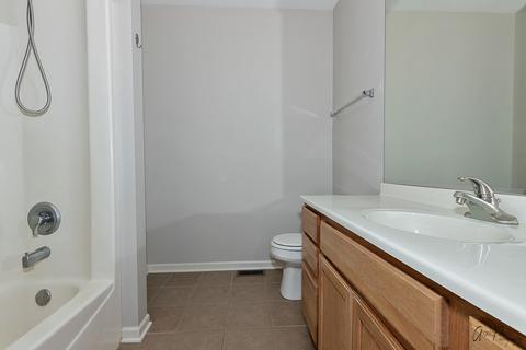 31762 N Pineview Blvd, Lakemoor, IL 60051 photo 17