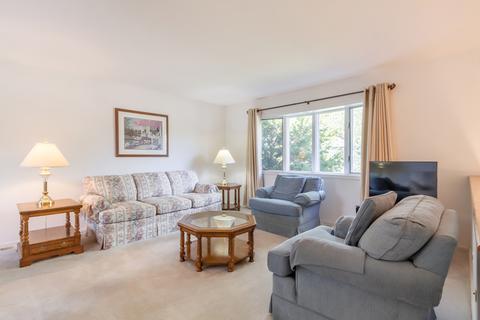 545 Frederick Ln, Hoffman Estates, IL 60169 photo 9