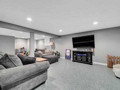 401 E Fullerton Ave, Addison, IL 60101 photo 21