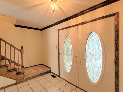 2524 Troy Cir, Olympia Fields, IL 60461 photo 2