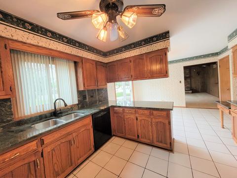 2524 Troy Cir, Olympia Fields, IL 60461 photo 9
