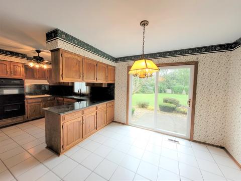 2524 Troy Cir, Olympia Fields, IL 60461 photo 6