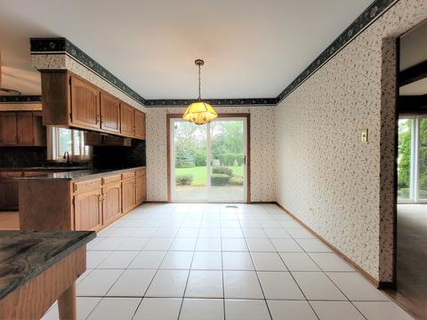 2524 Troy Cir, Olympia Fields, IL 60461 photo 5