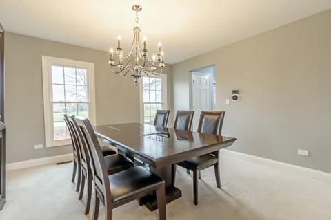 1535 Freeman Rd, Hoffman Estates, IL 60192 photo 16