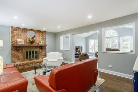 1535 Freeman Rd, Hoffman Estates, IL 60192 photo 7