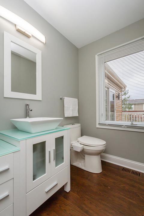 1535 Freeman Rd, Hoffman Estates, IL 60192 photo 21