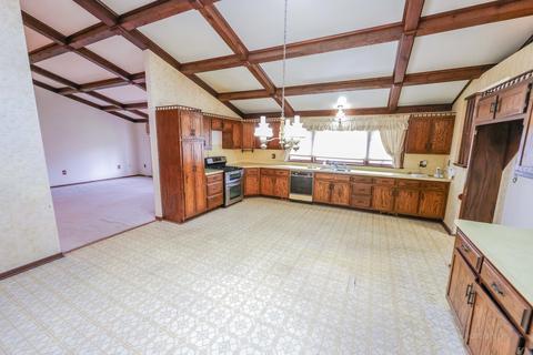 25744 W Jamestown Rd, Plainfield, IL 60586 photo 9