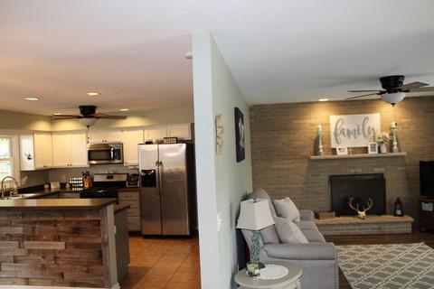 1133 N Prairie View Dr, Kankakee, IL 60901 photo 5