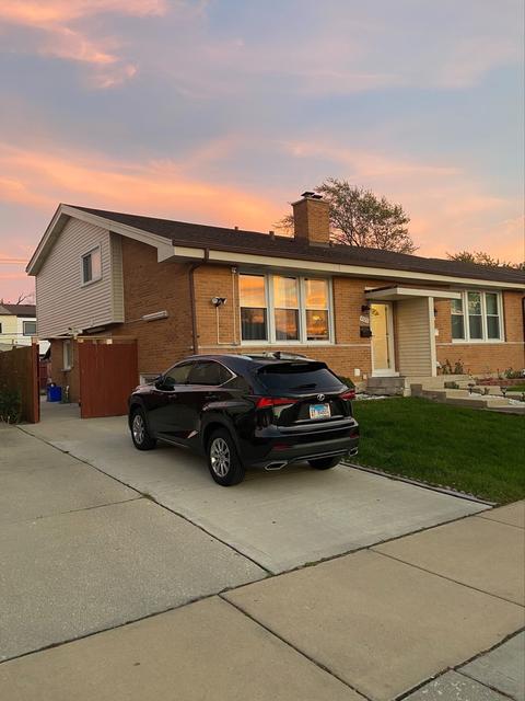 9323 Hamlin Ave, Des Plaines, IL 60016 photo 1